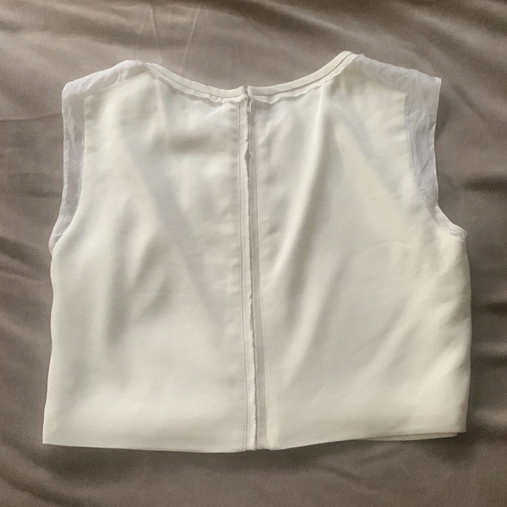 Elizabeth & James Crop Top - Picture 3 of 7